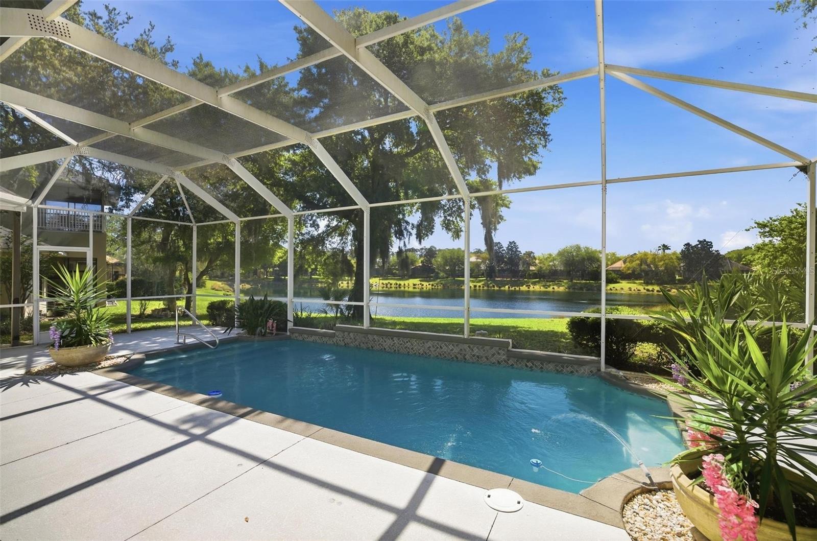 4 N VILLAGE PKWY, PALM COAST, FL, 32137