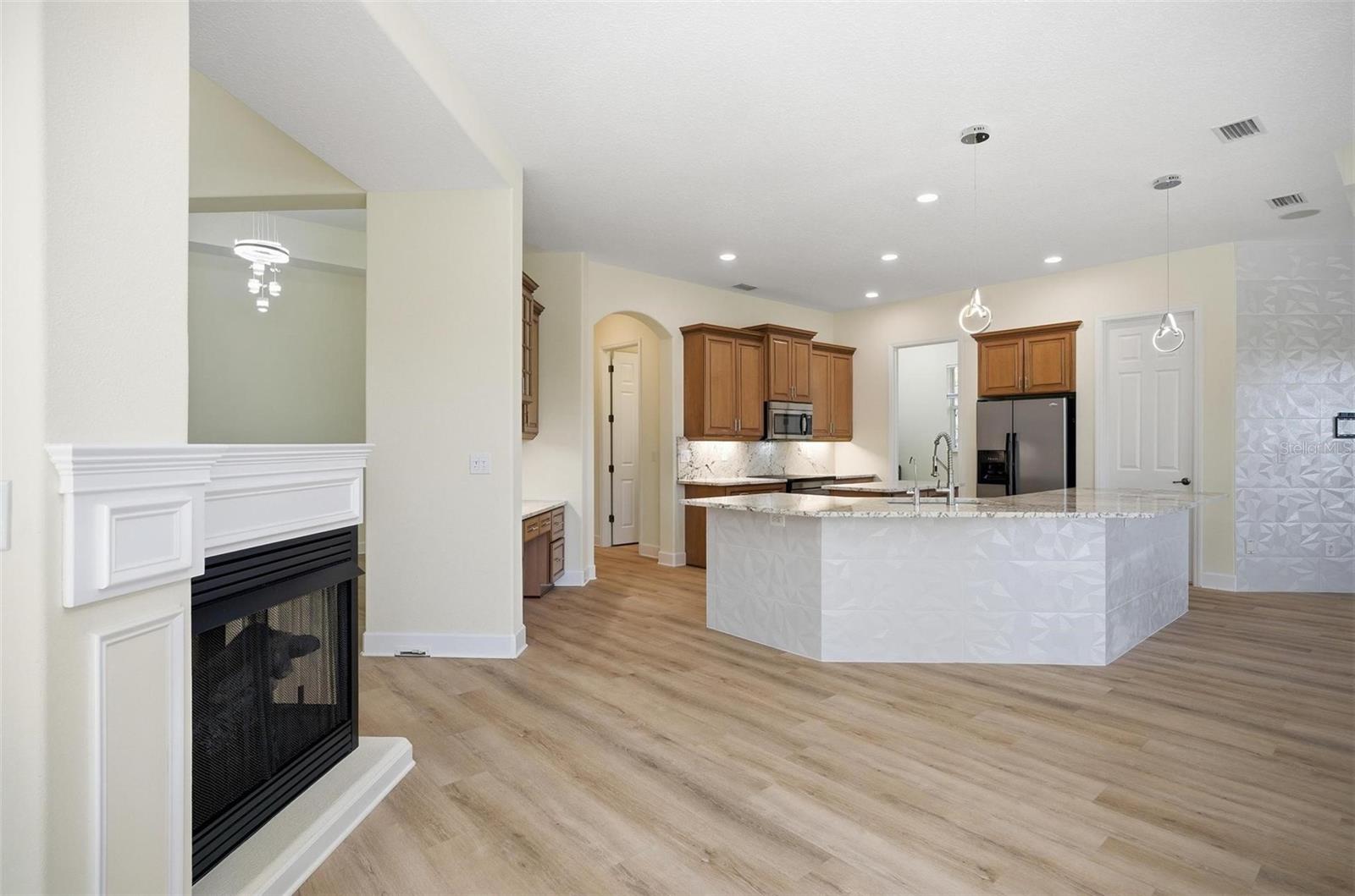 4 N VILLAGE PKWY, PALM COAST, FL, 32137