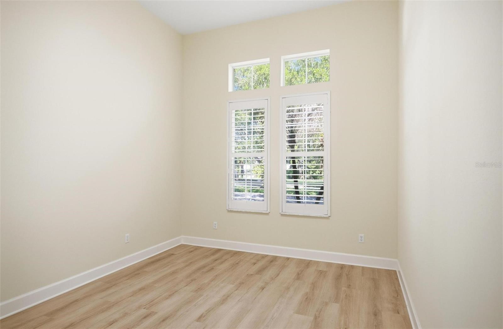 4 N VILLAGE PKWY, PALM COAST, FL, 32137