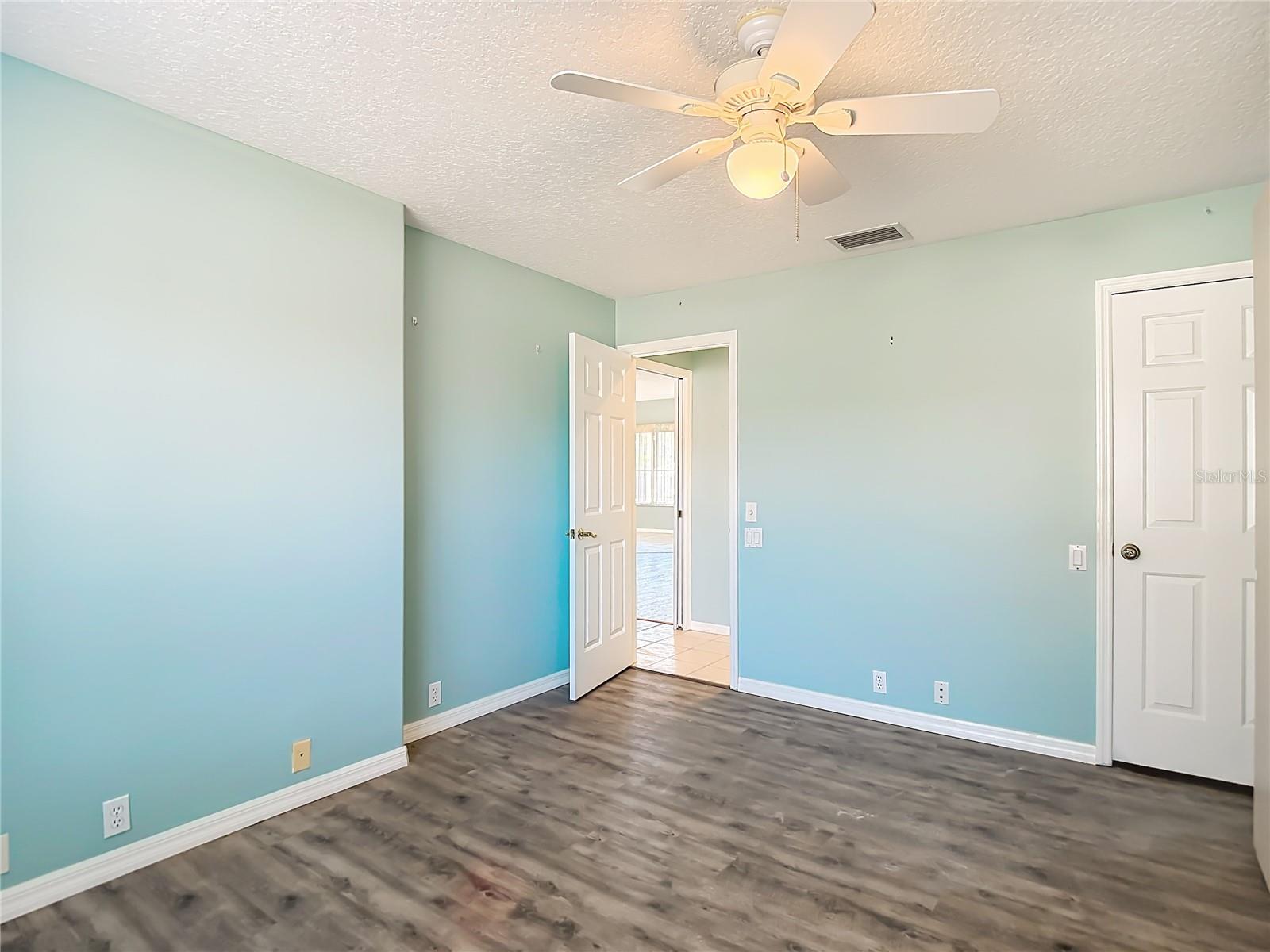 9289 PENELOPE DR, WEEKI WACHEE, FL, 34613