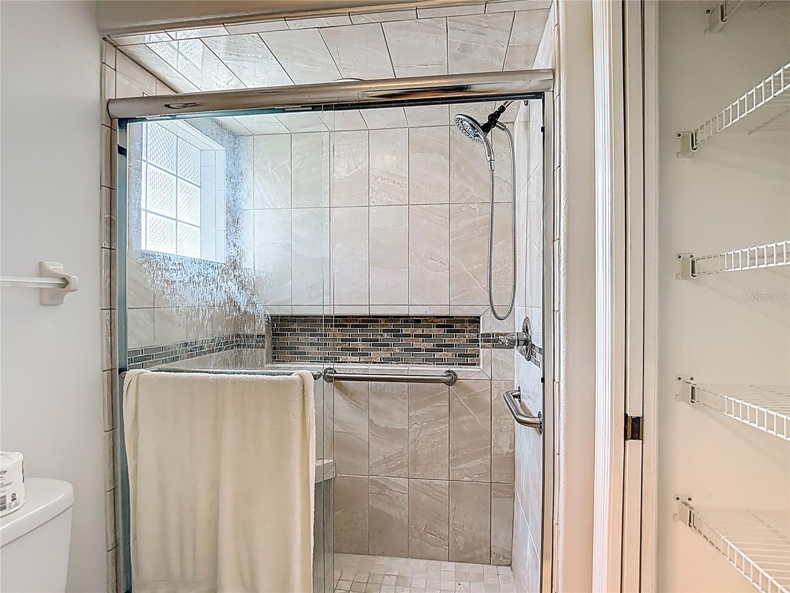 9289 PENELOPE DR, WEEKI WACHEE, FL, 34613