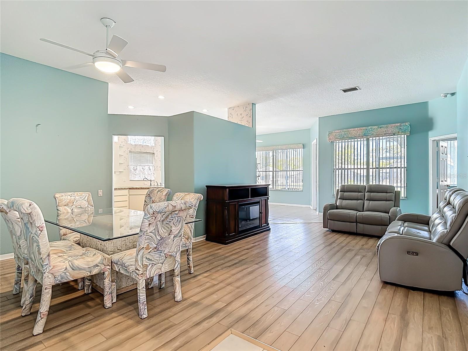 9289 PENELOPE DR, WEEKI WACHEE, FL, 34613