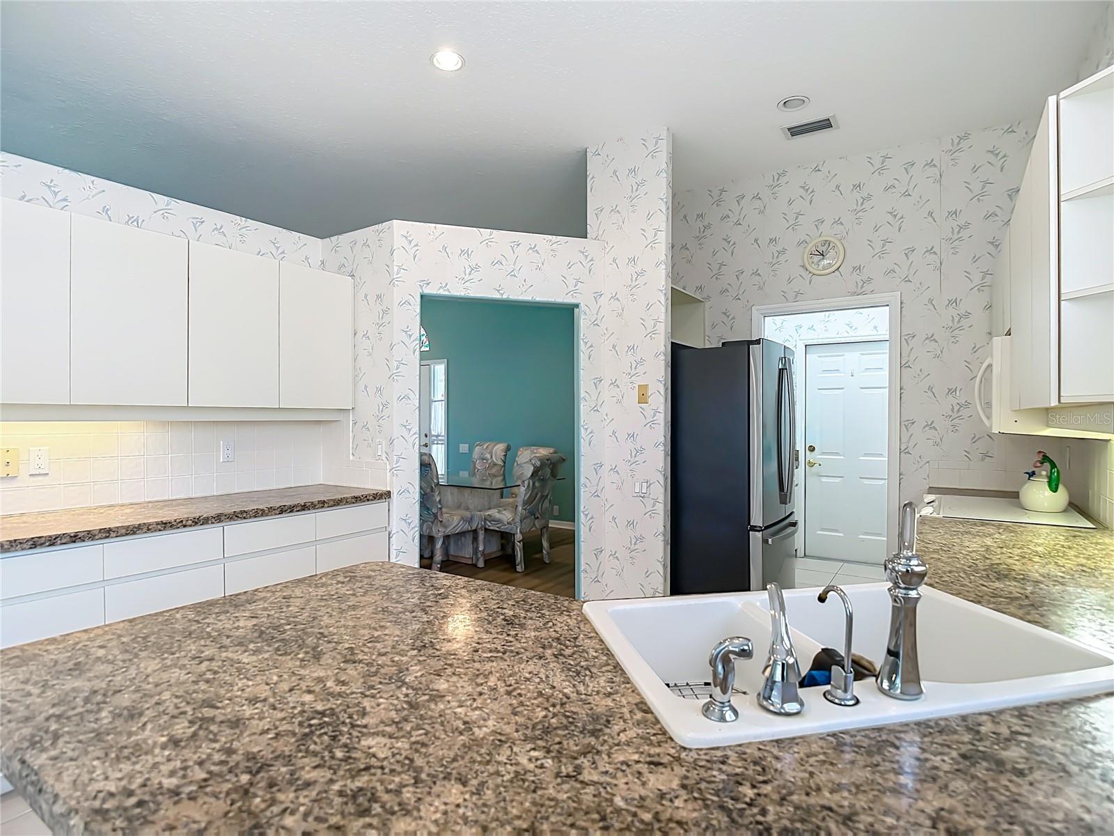 9289 PENELOPE DR, WEEKI WACHEE, FL, 34613