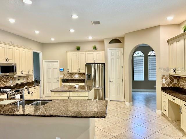 22444 OAKVILLE DR, LAND O LAKES, FL, 34639