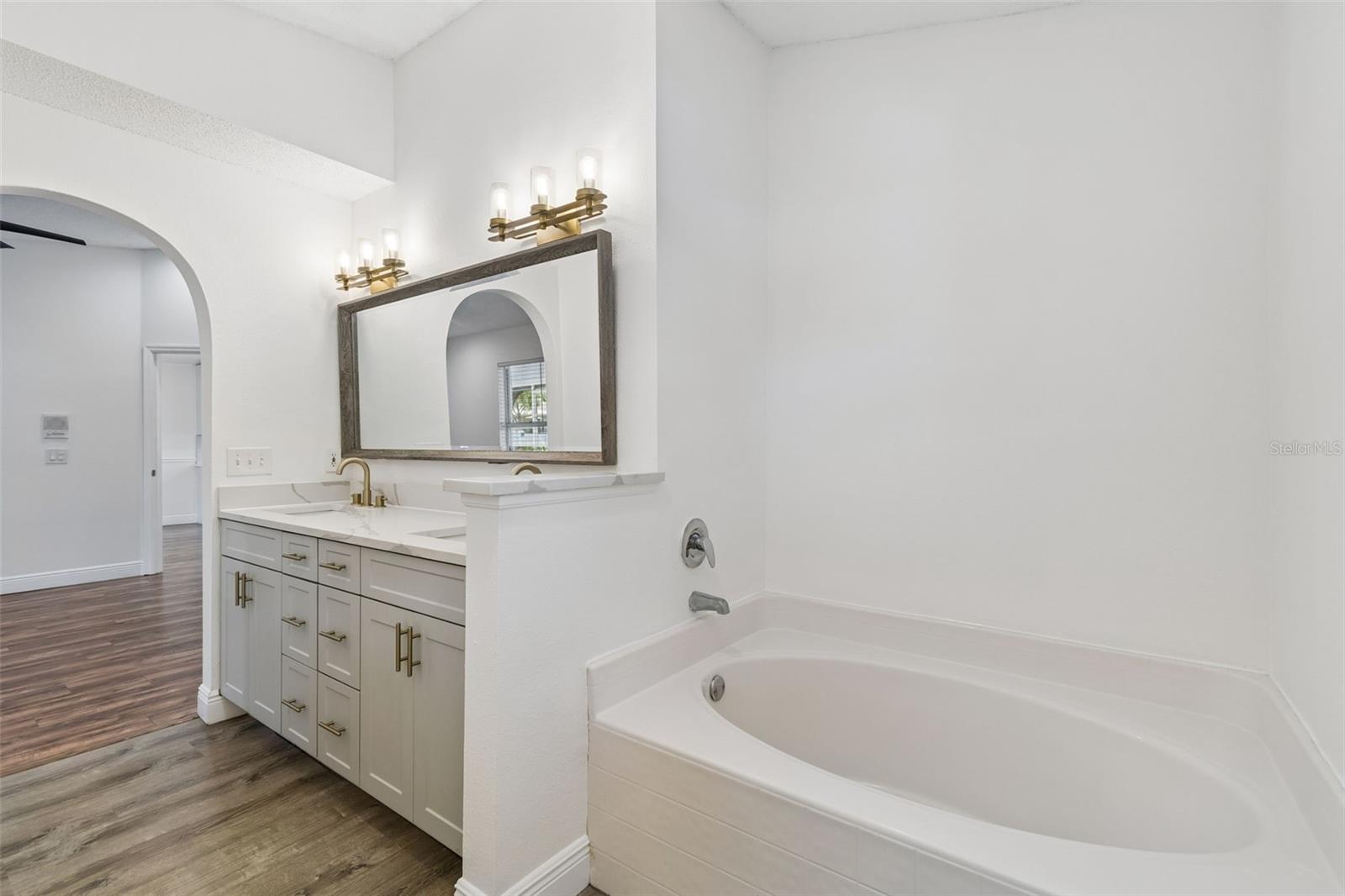 8311 TORRINGTON AVE, TAMPA, FL, 33647