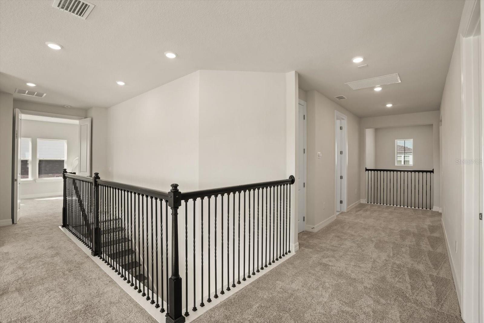 8352 PARK CLIFF WAY, ORLANDO, FL, 32836