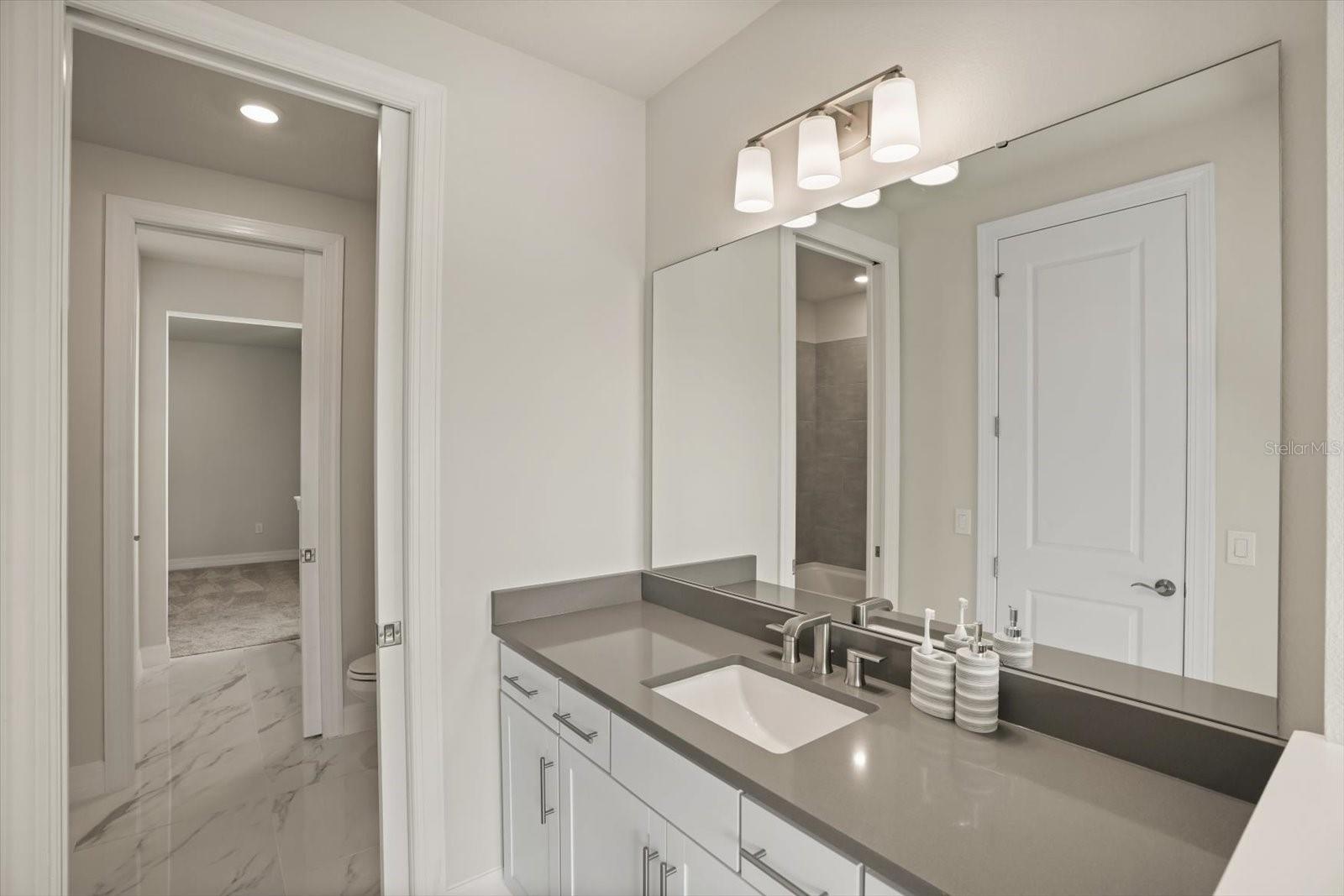 8352 PARK CLIFF WAY, ORLANDO, FL, 32836