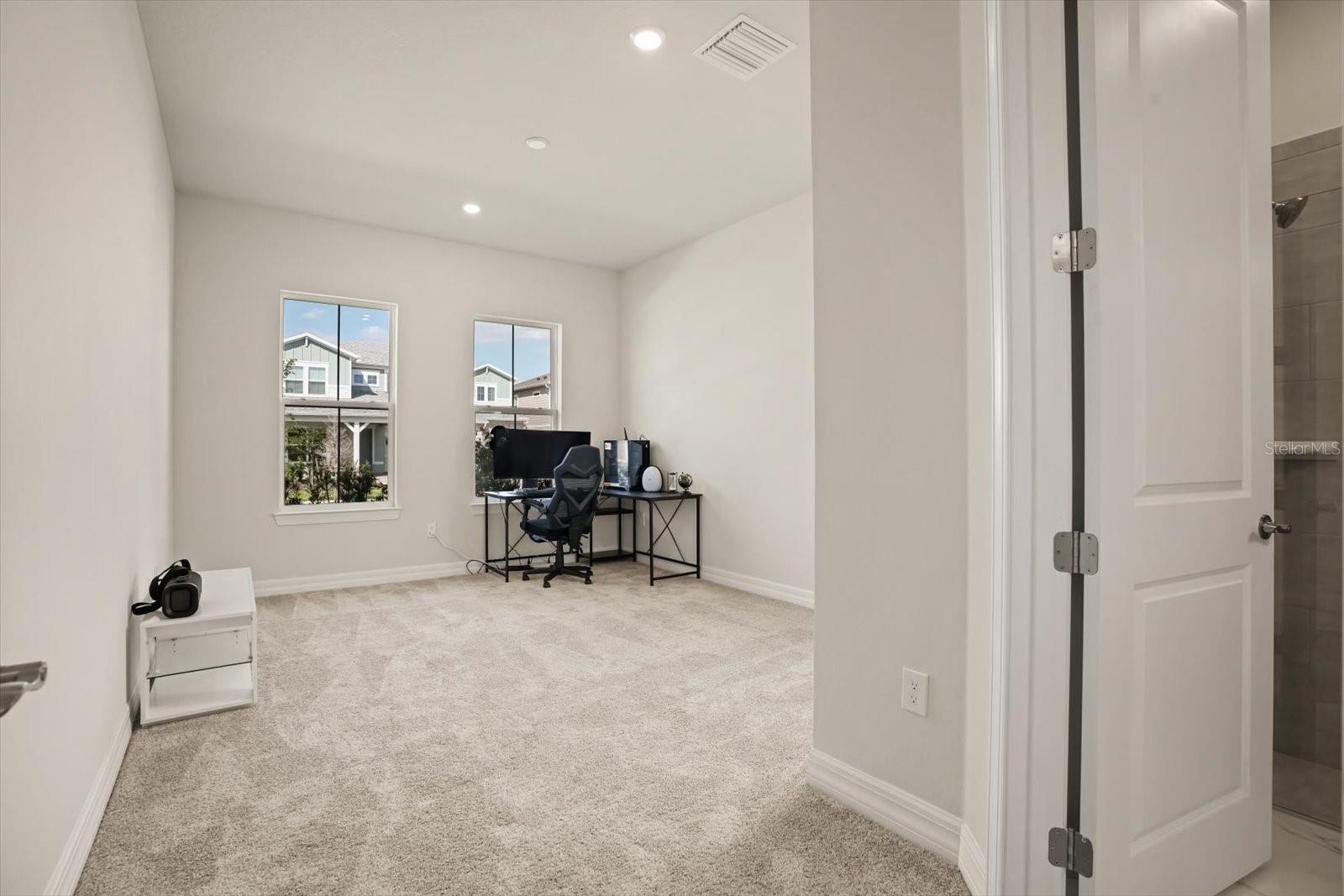 8352 PARK CLIFF WAY, ORLANDO, FL, 32836