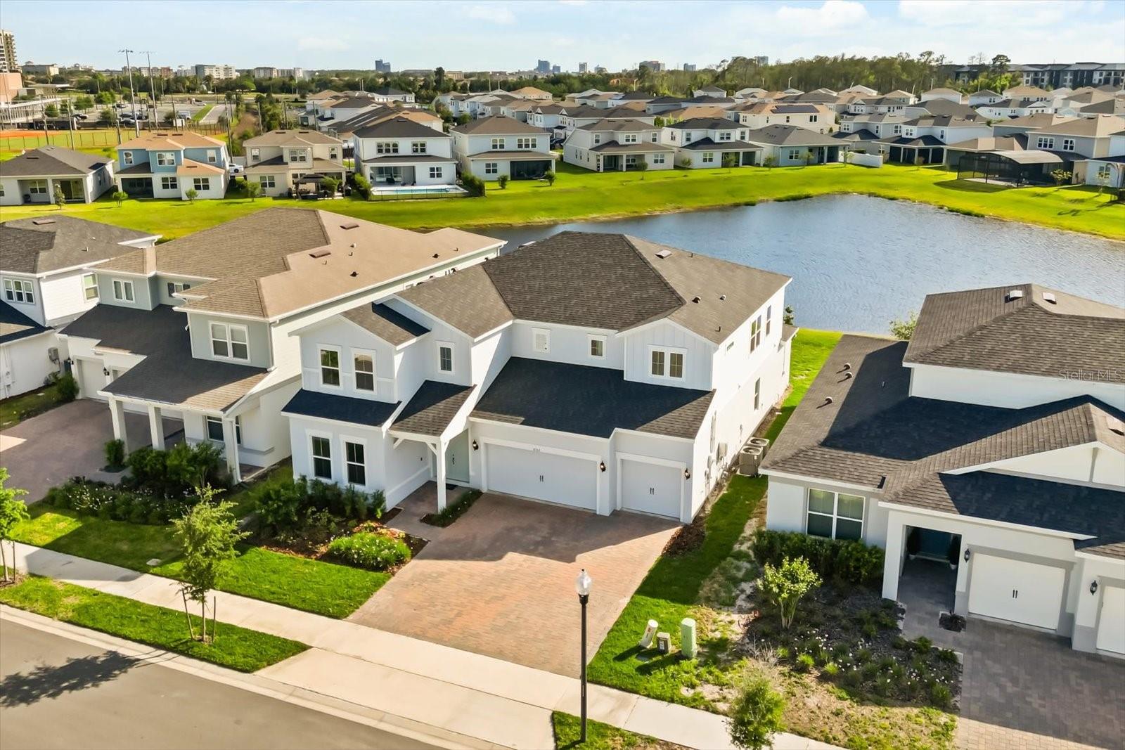 8352 PARK CLIFF WAY, ORLANDO, FL, 32836
