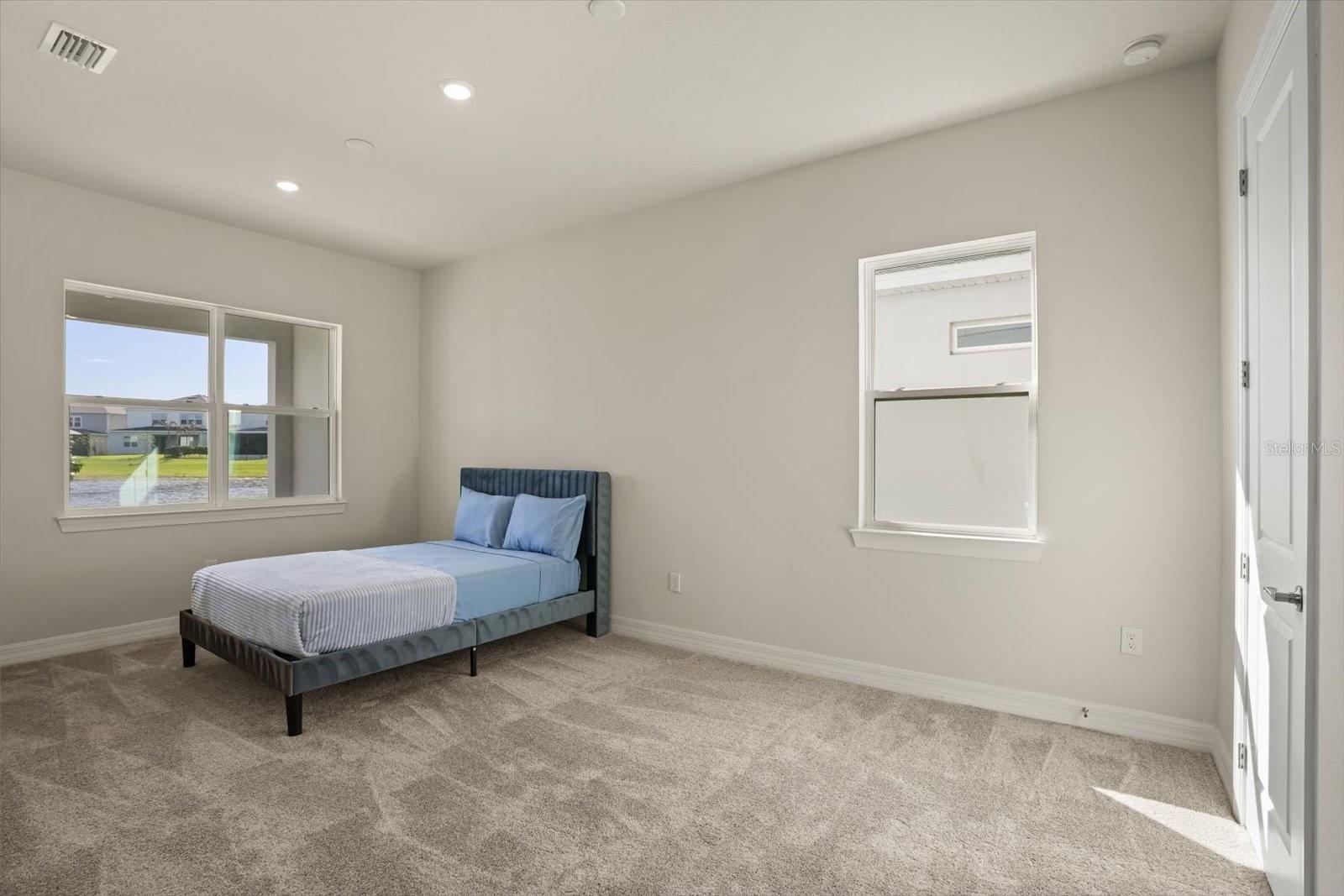 8352 PARK CLIFF WAY, ORLANDO, FL, 32836