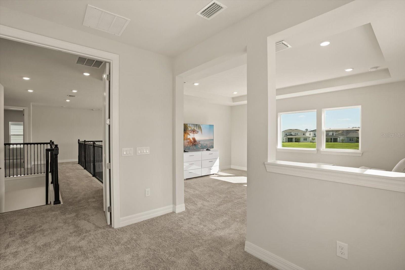 8352 PARK CLIFF WAY, ORLANDO, FL, 32836