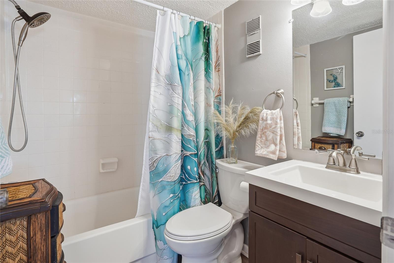 952 VIRGINIA ST #202, DUNEDIN, FL, 34698