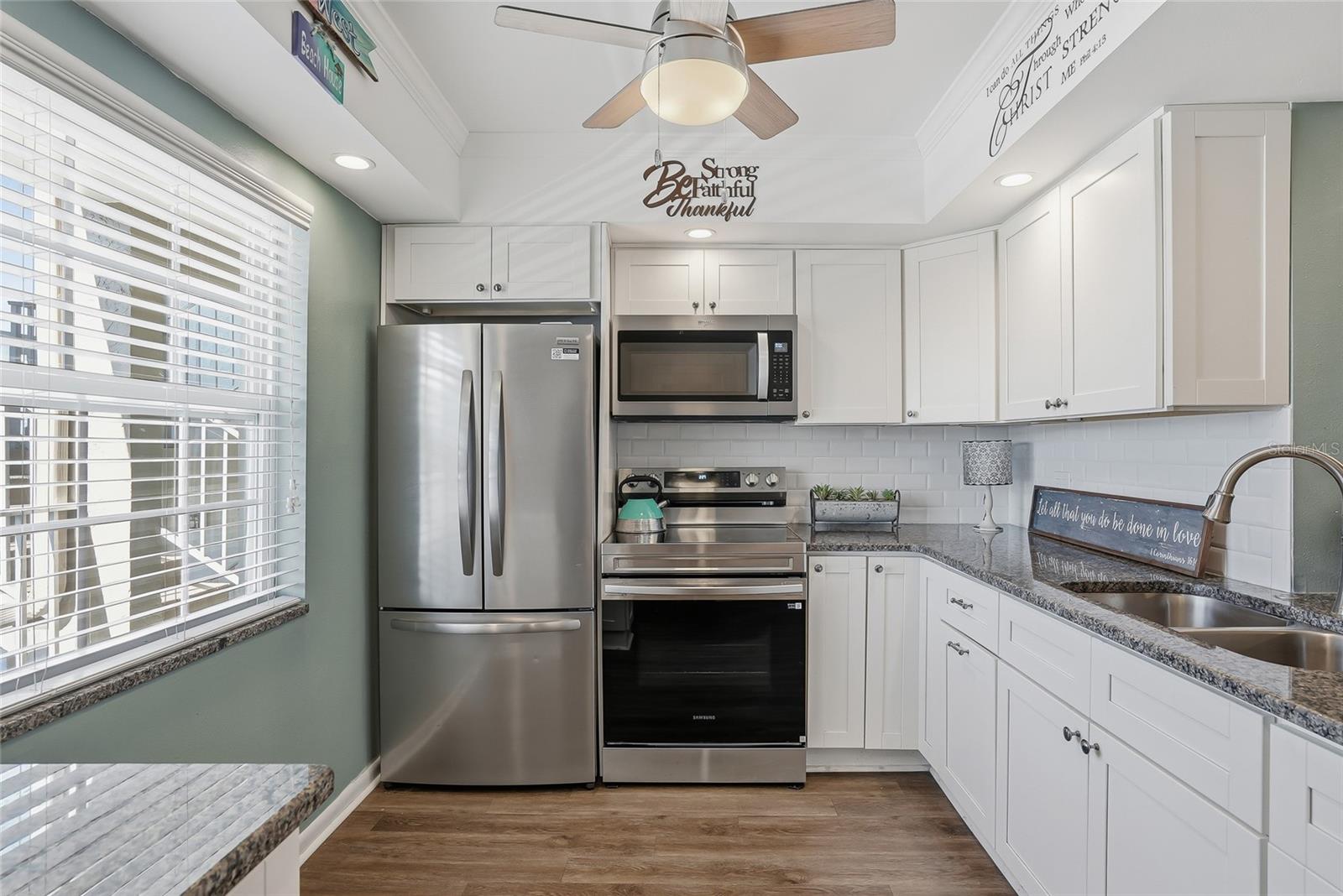 952 VIRGINIA ST #202, DUNEDIN, FL, 34698