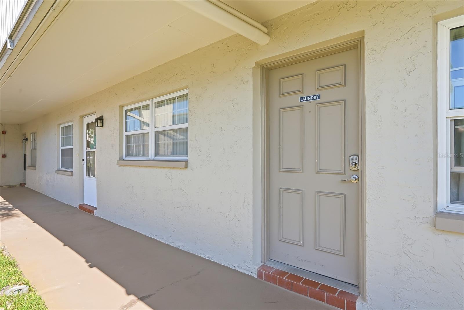 952 VIRGINIA ST #202, DUNEDIN, FL, 34698