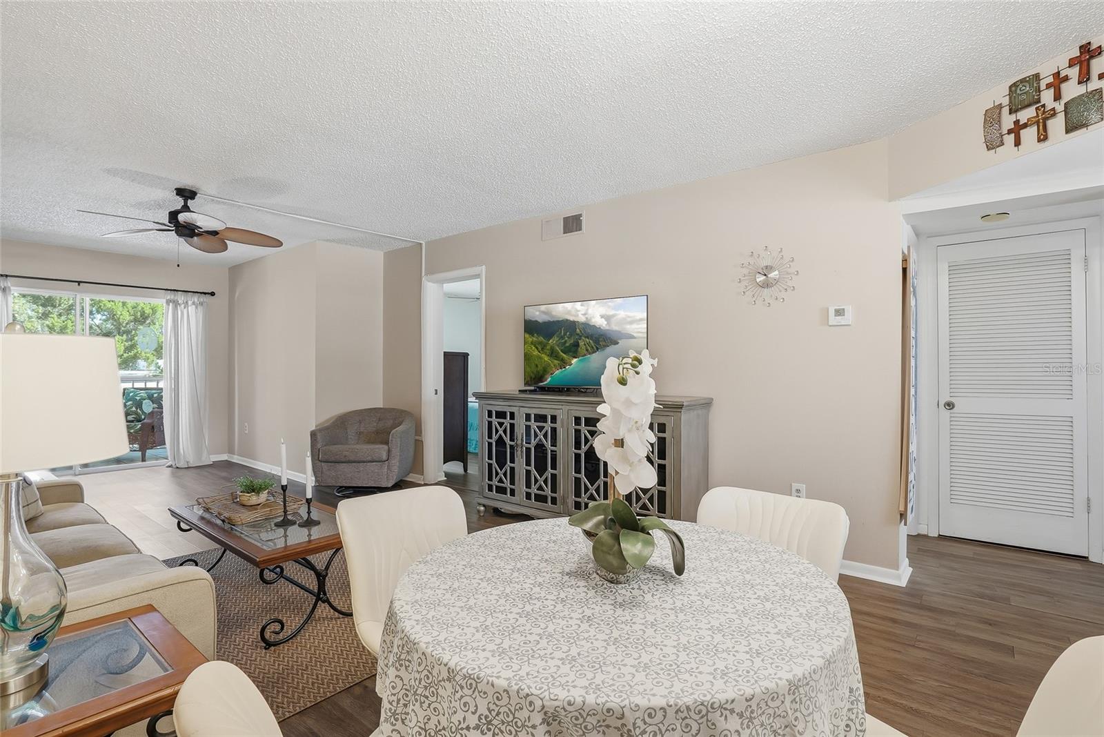 952 VIRGINIA ST #202, DUNEDIN, FL, 34698