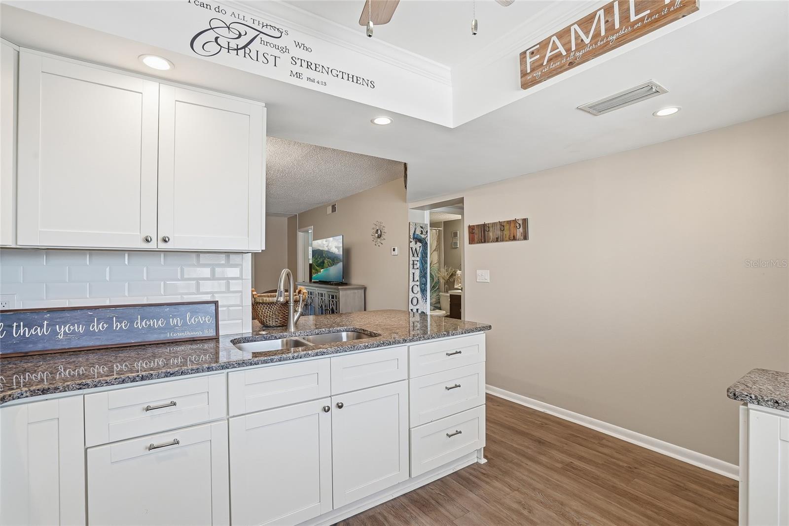 952 VIRGINIA ST #202, DUNEDIN, FL, 34698