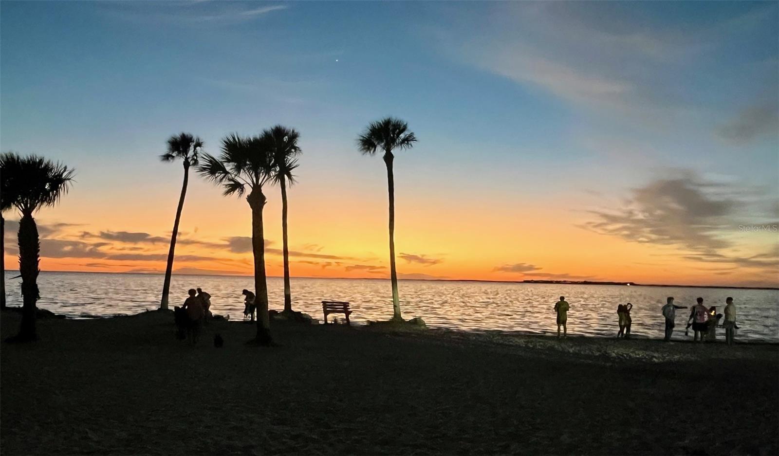 404 WINDRUSH BAY DR, TARPON SPRINGS, FL, 34689