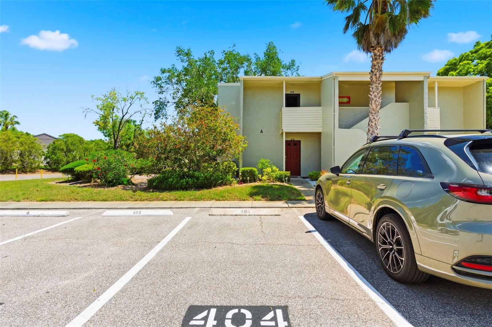 404 WINDRUSH BAY DR, TARPON SPRINGS, FL, 34689