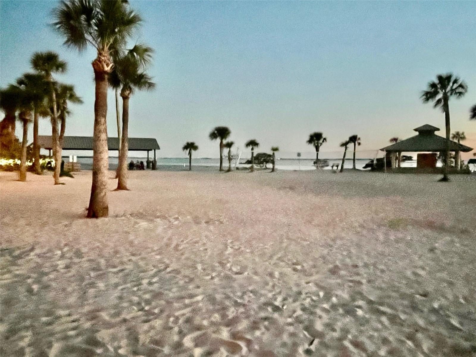 404 WINDRUSH BAY DR, TARPON SPRINGS, FL, 34689