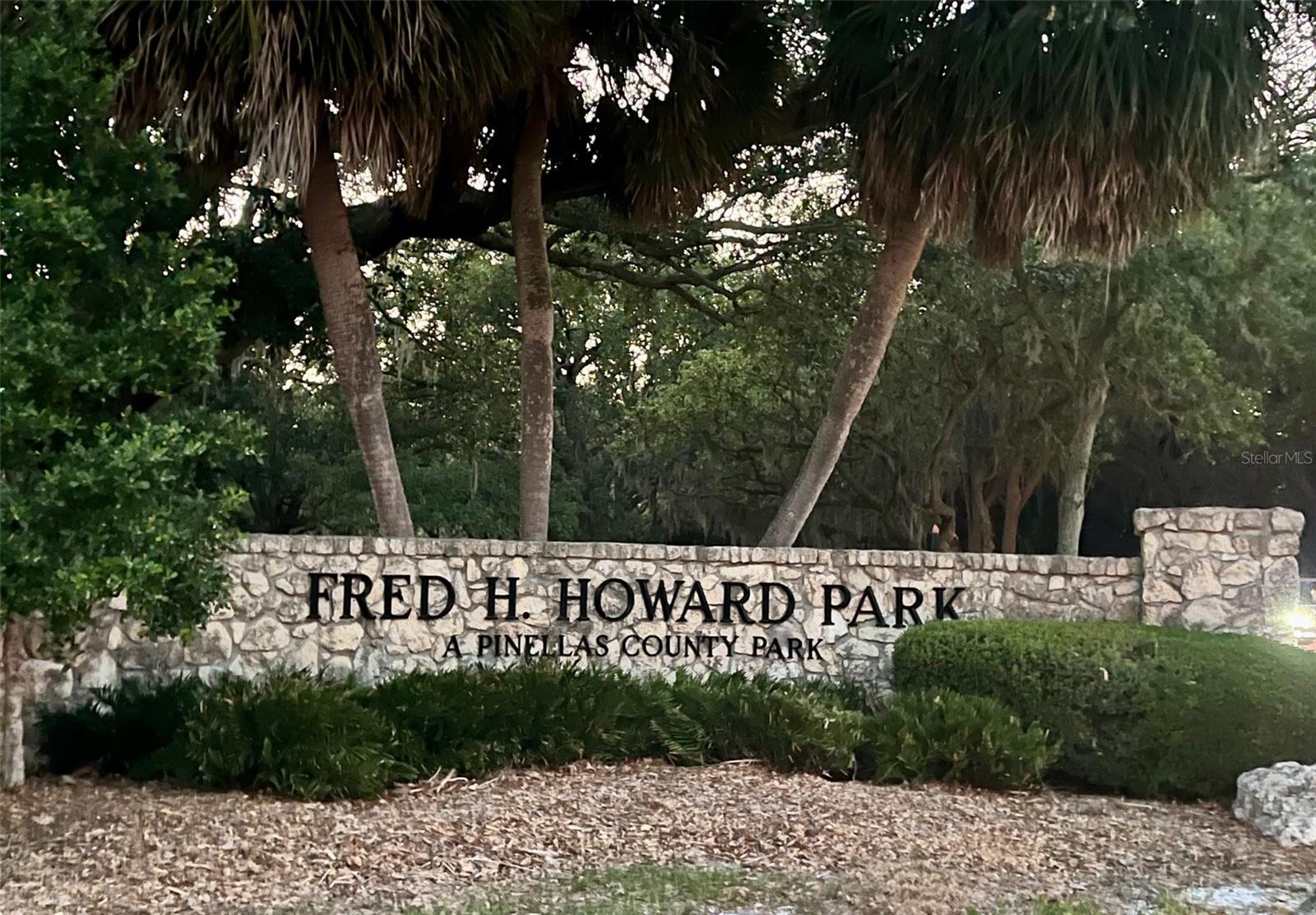 404 WINDRUSH BAY DR, TARPON SPRINGS, FL, 34689