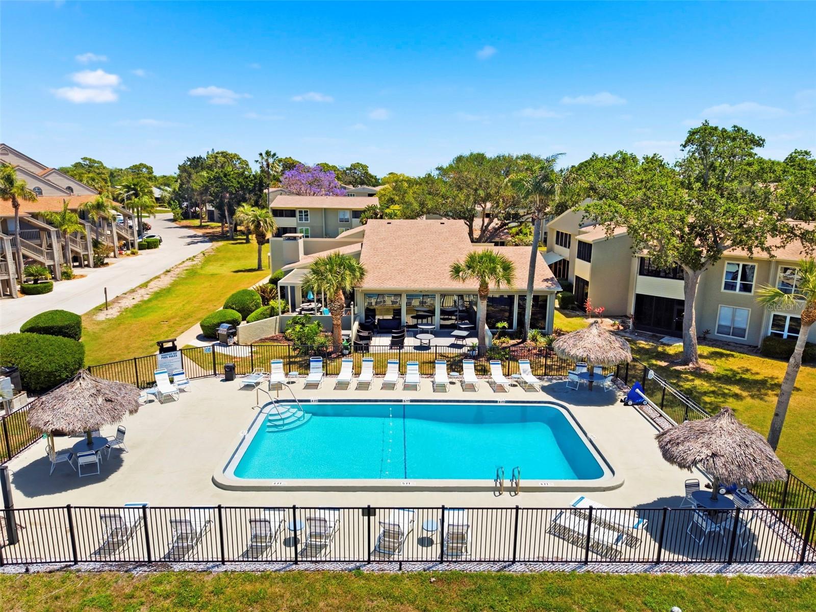 404 WINDRUSH BAY DR, TARPON SPRINGS, FL, 34689