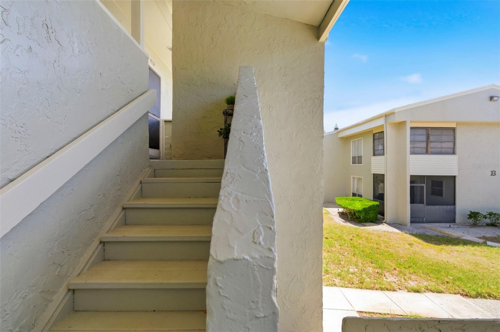 404 WINDRUSH BAY DR, TARPON SPRINGS, FL, 34689