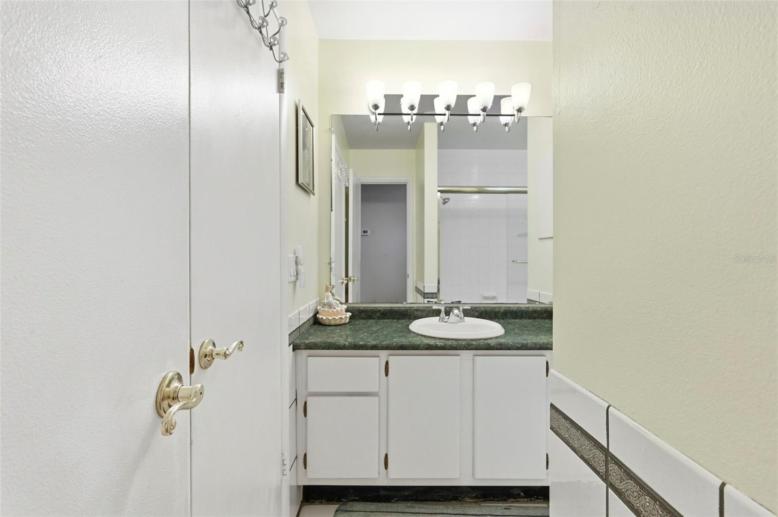 404 WINDRUSH BAY DR, TARPON SPRINGS, FL, 34689