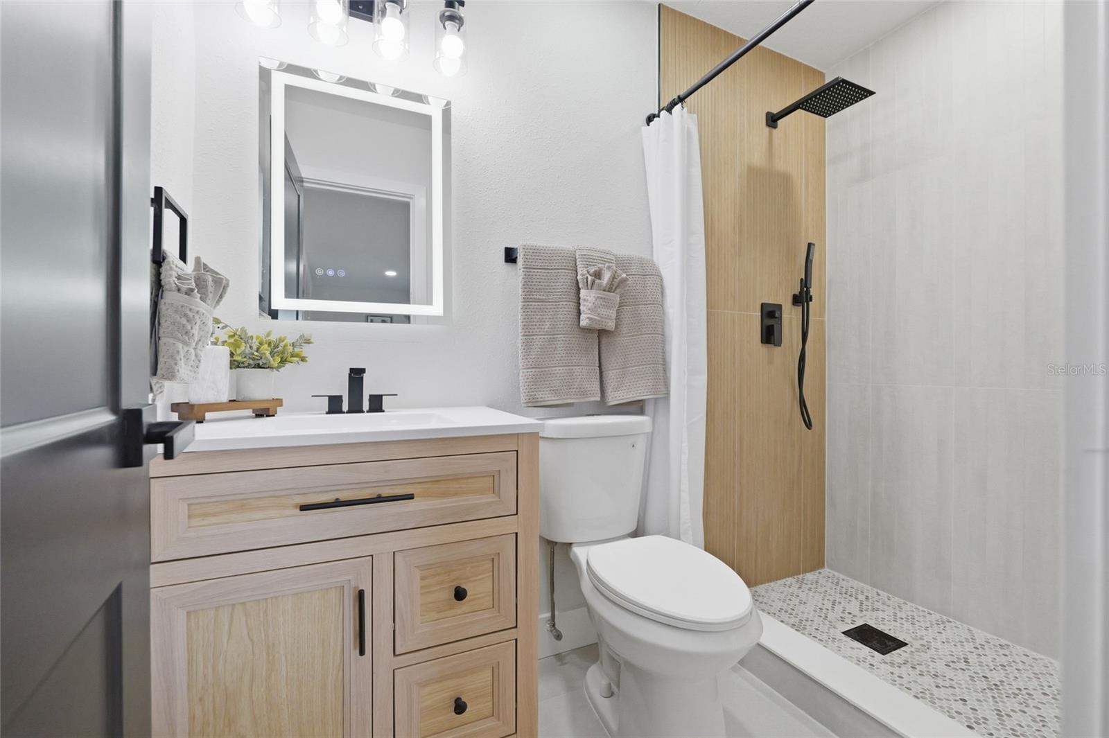 1423 CHESTERFIELD DR, DUNEDIN, FL, 34698