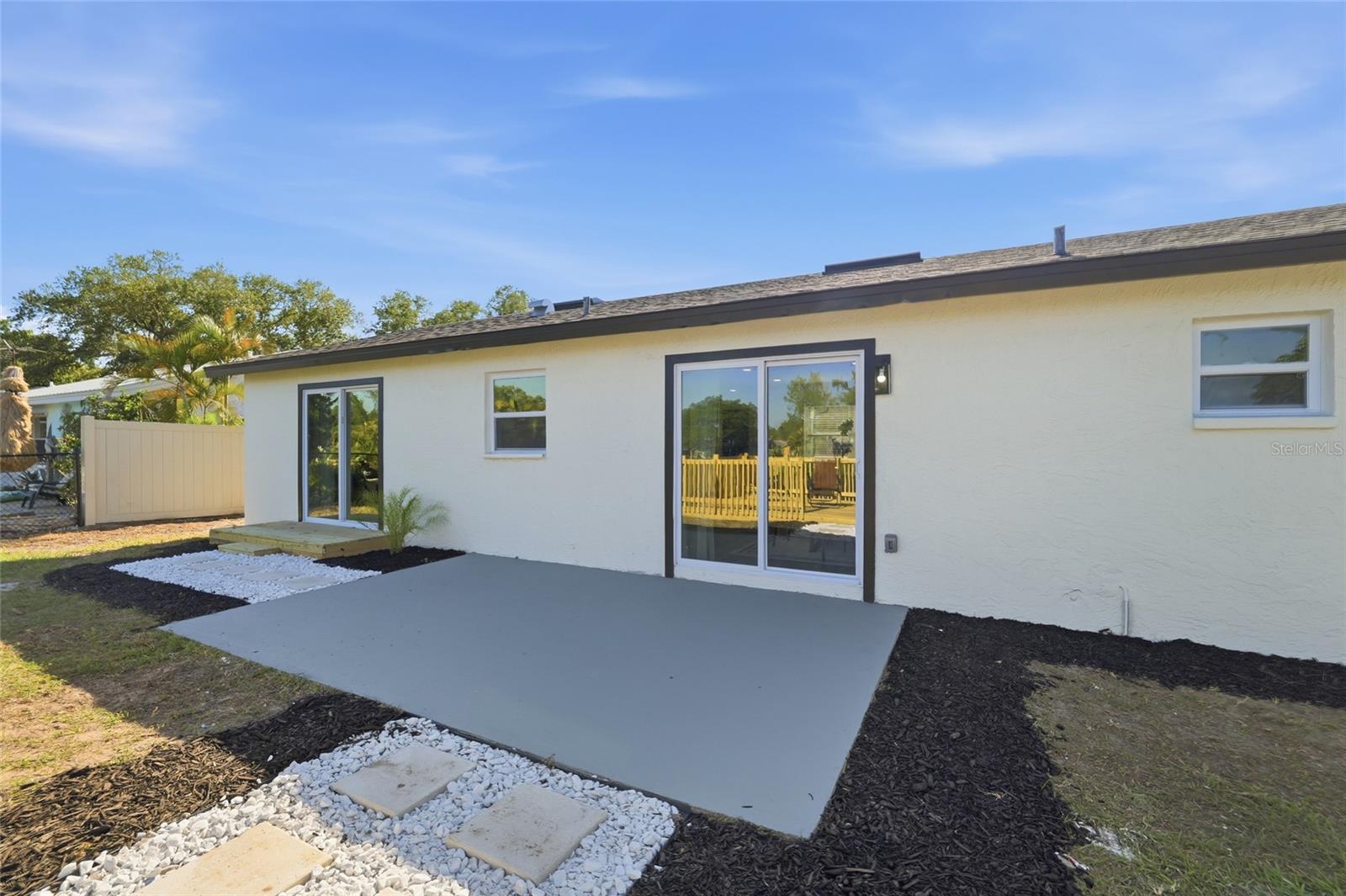 1423 CHESTERFIELD DR, DUNEDIN, FL, 34698