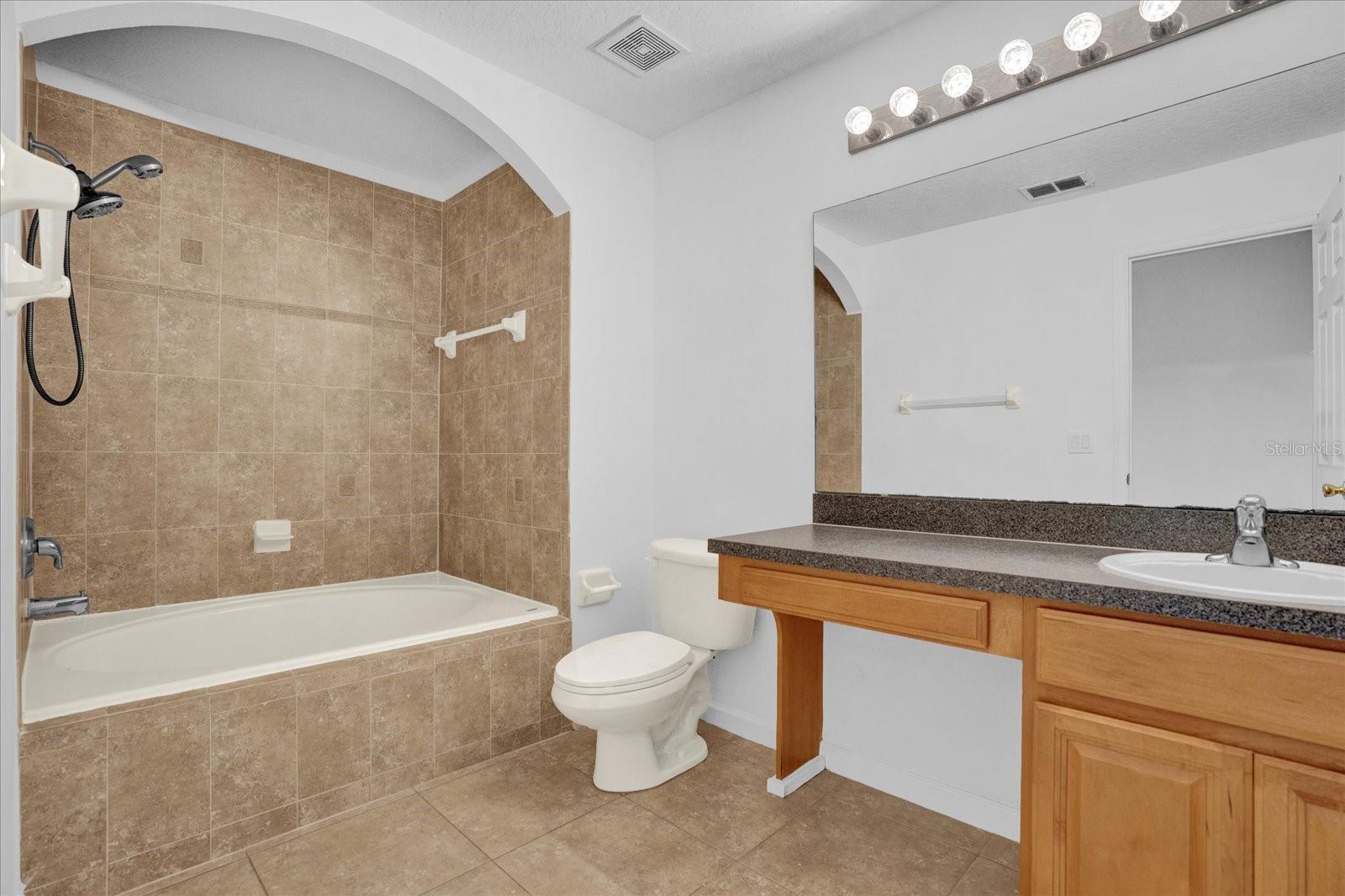 16130 OLD ASH LOOP, ORLANDO, FL, 32828