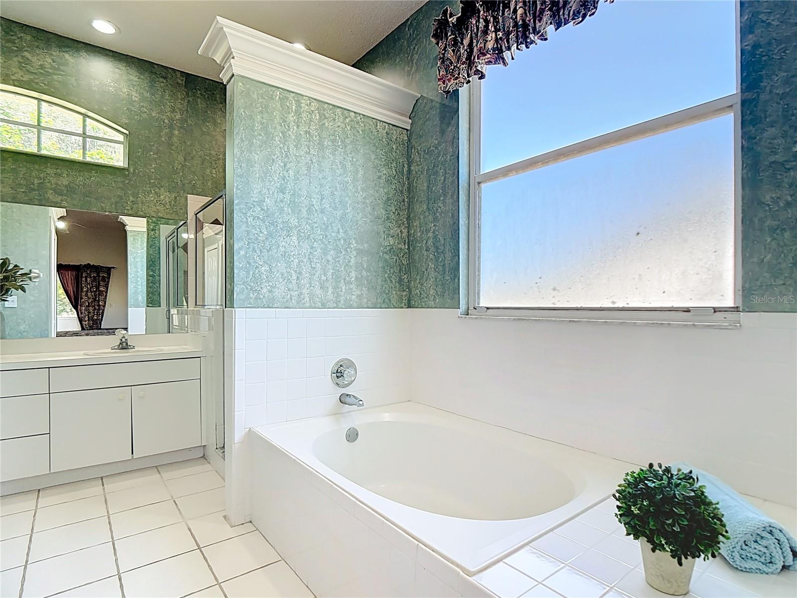 1033 MORNING STAR DR, LAKELAND, FL, 33810