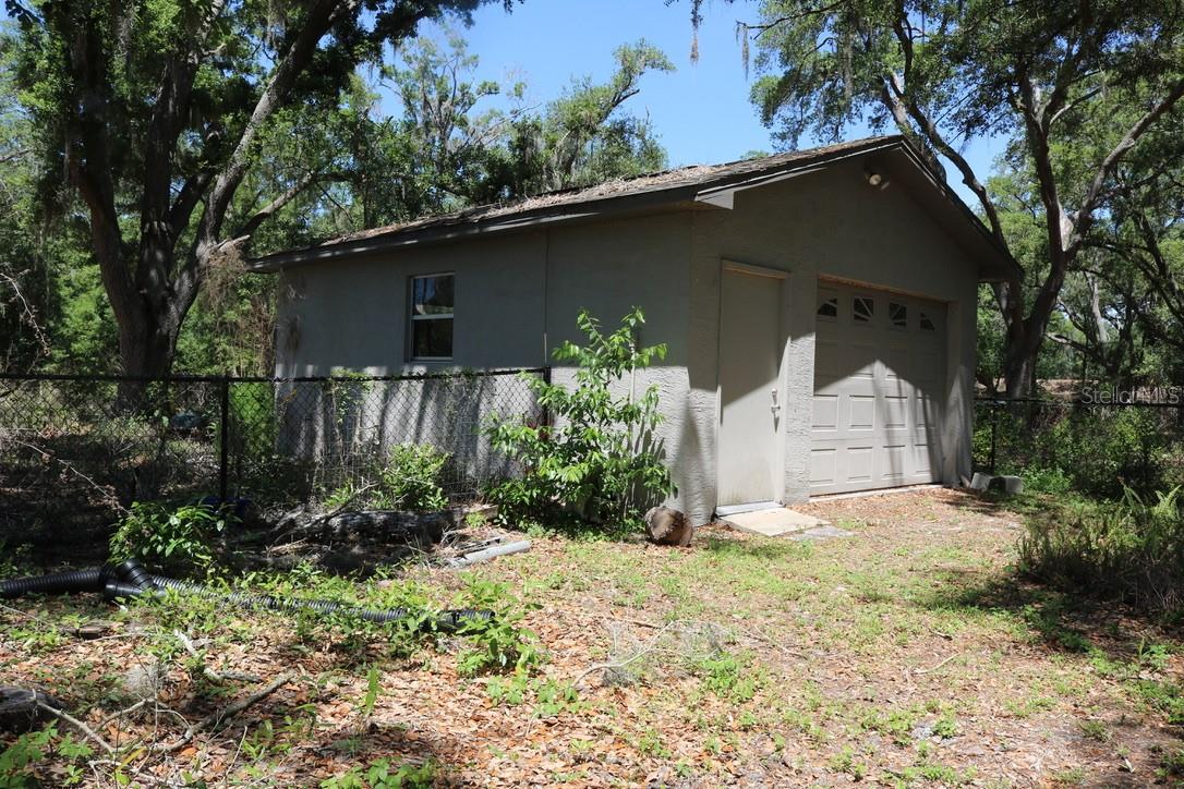 19150 LIVINGSTON AVE, LUTZ, FL, 33559