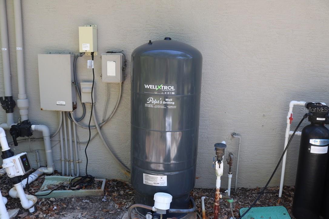 19150 LIVINGSTON AVE, LUTZ, FL, 33559