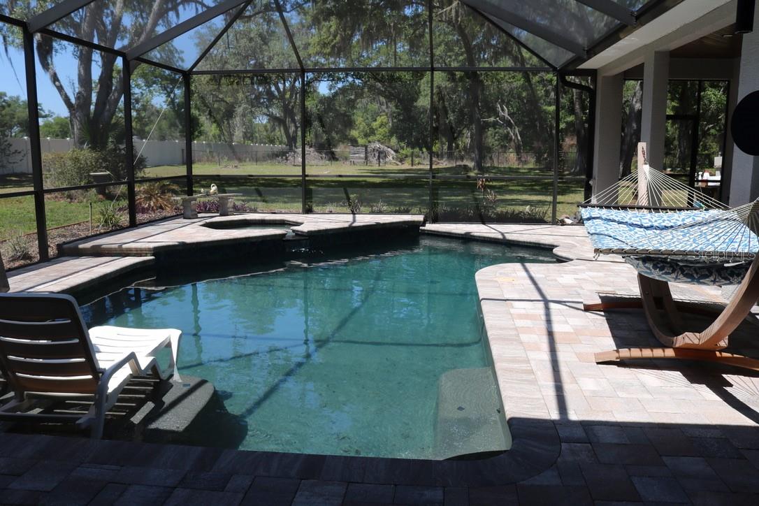 19150 LIVINGSTON AVE, LUTZ, FL, 33559