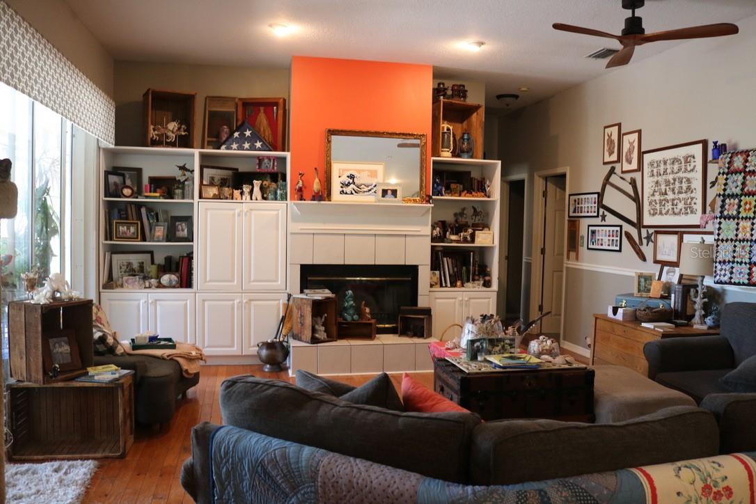 19150 LIVINGSTON AVE, LUTZ, FL, 33559