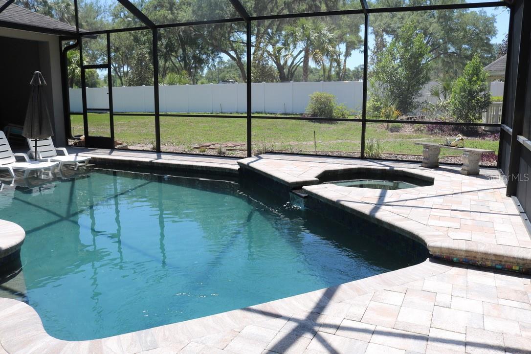 19150 LIVINGSTON AVE, LUTZ, FL, 33559