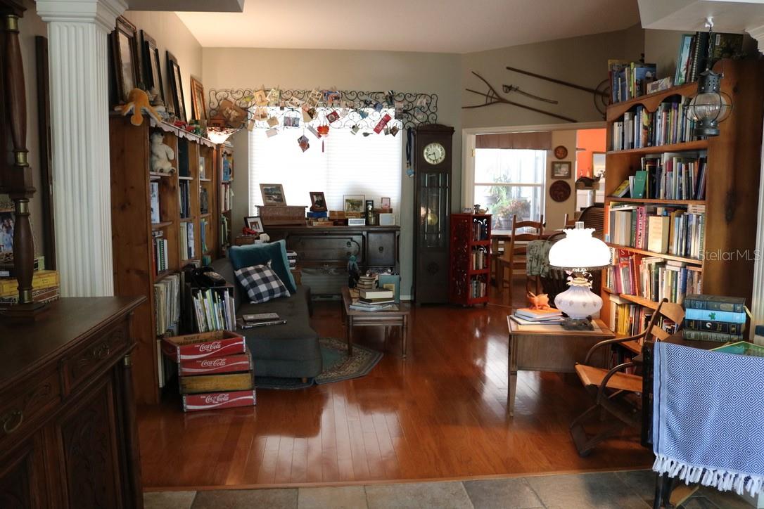 19150 LIVINGSTON AVE, LUTZ, FL, 33559