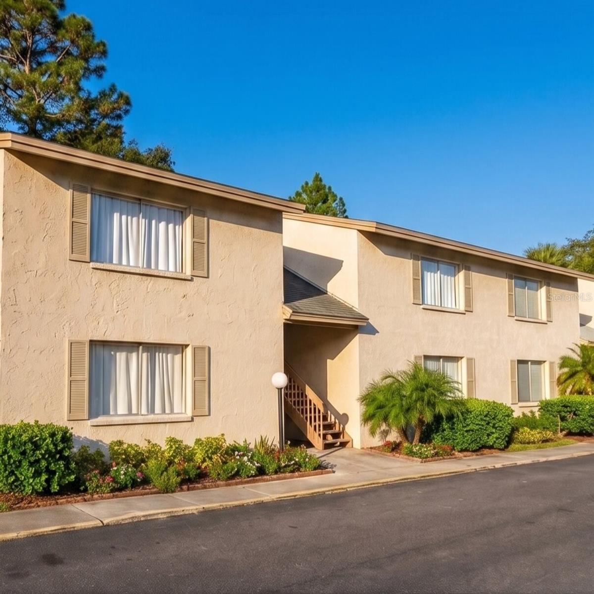 7526 NEEDLE LEAF PL #24, TAMPA, FL, 33617