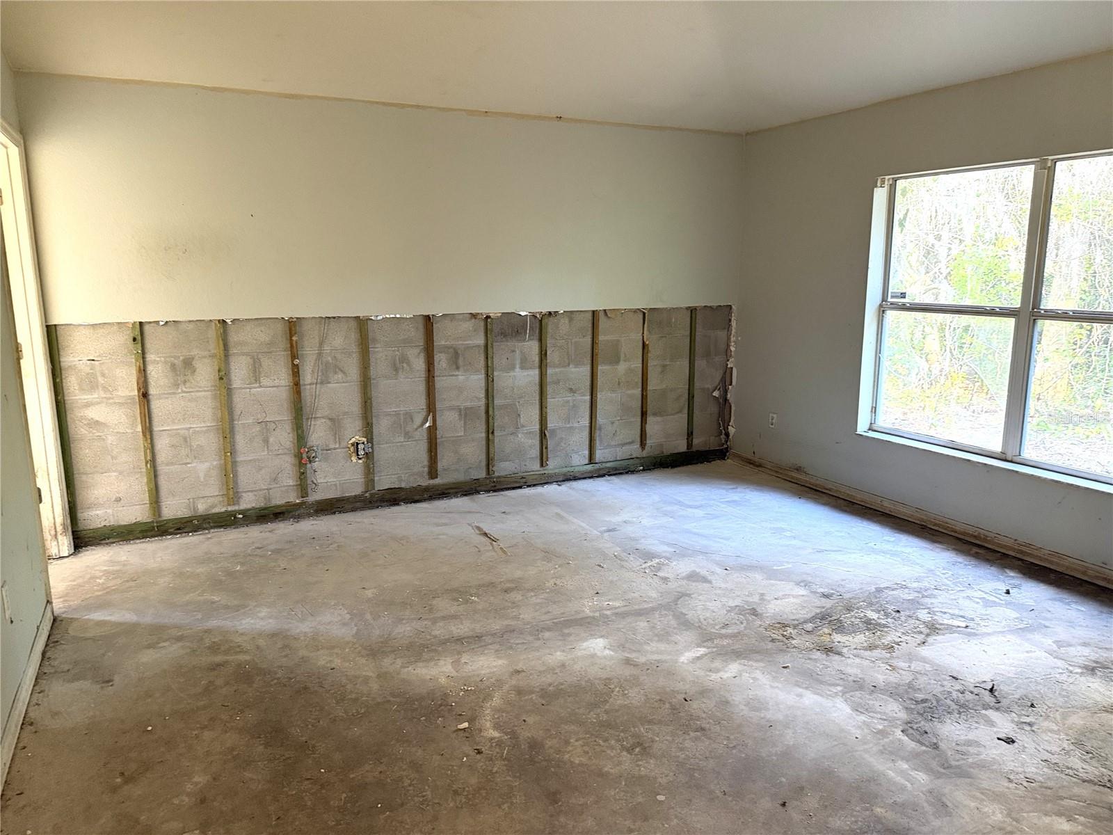 250 WILLOW PL, ORMOND BEACH, FL, 32174