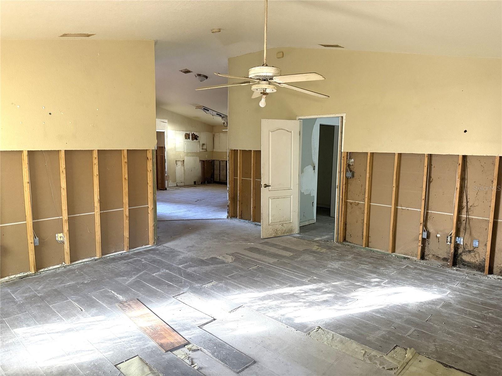 250 WILLOW PL, ORMOND BEACH, FL, 32174