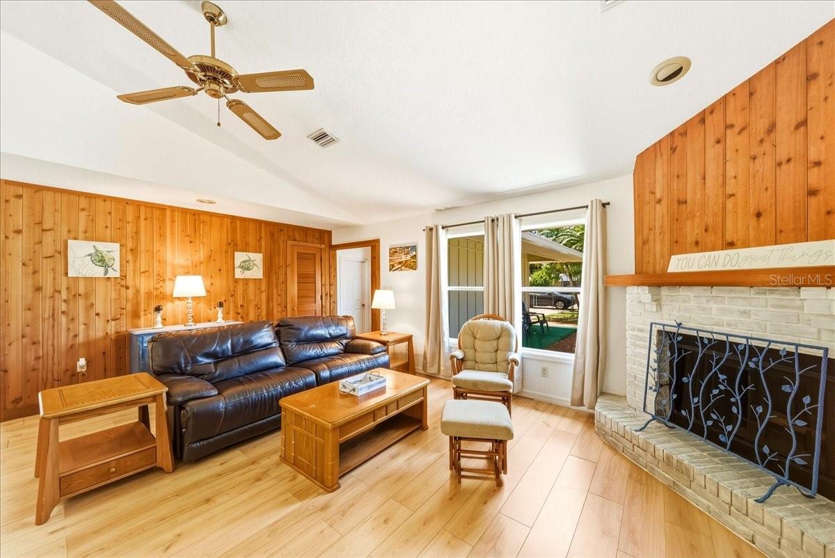 5639 BLOUNT AVE, SARASOTA, FL, 34231