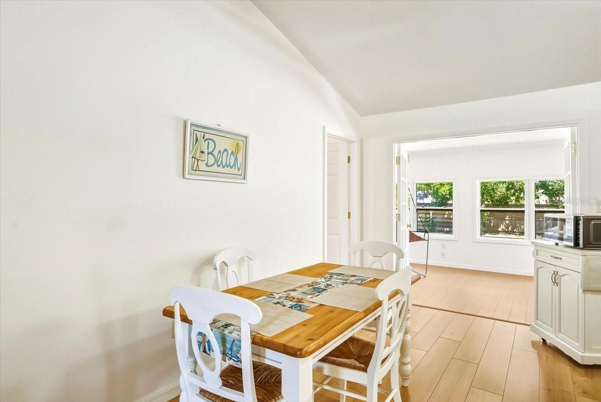 5639 BLOUNT AVE, SARASOTA, FL, 34231