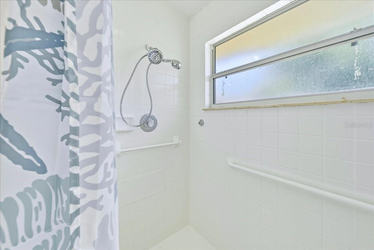 5639 BLOUNT AVE, SARASOTA, FL, 34231