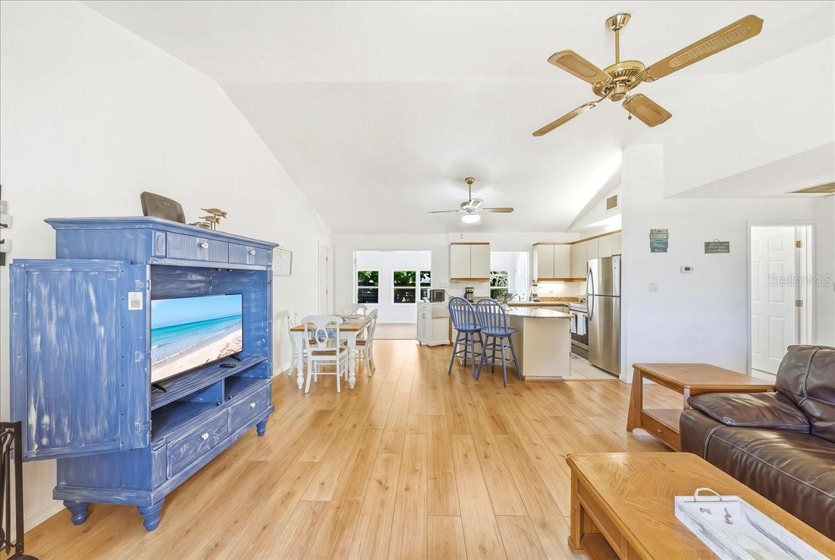 5639 BLOUNT AVE, SARASOTA, FL, 34231