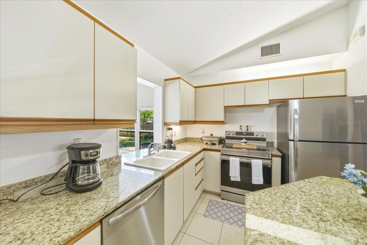 5639 BLOUNT AVE, SARASOTA, FL, 34231