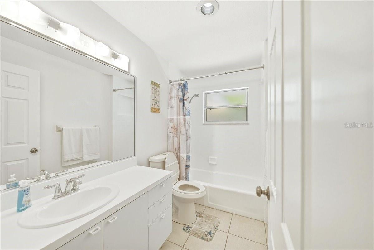 5639 BLOUNT AVE, SARASOTA, FL, 34231