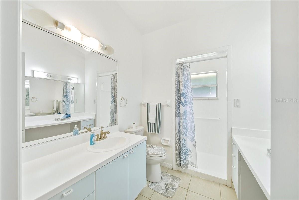 5639 BLOUNT AVE, SARASOTA, FL, 34231