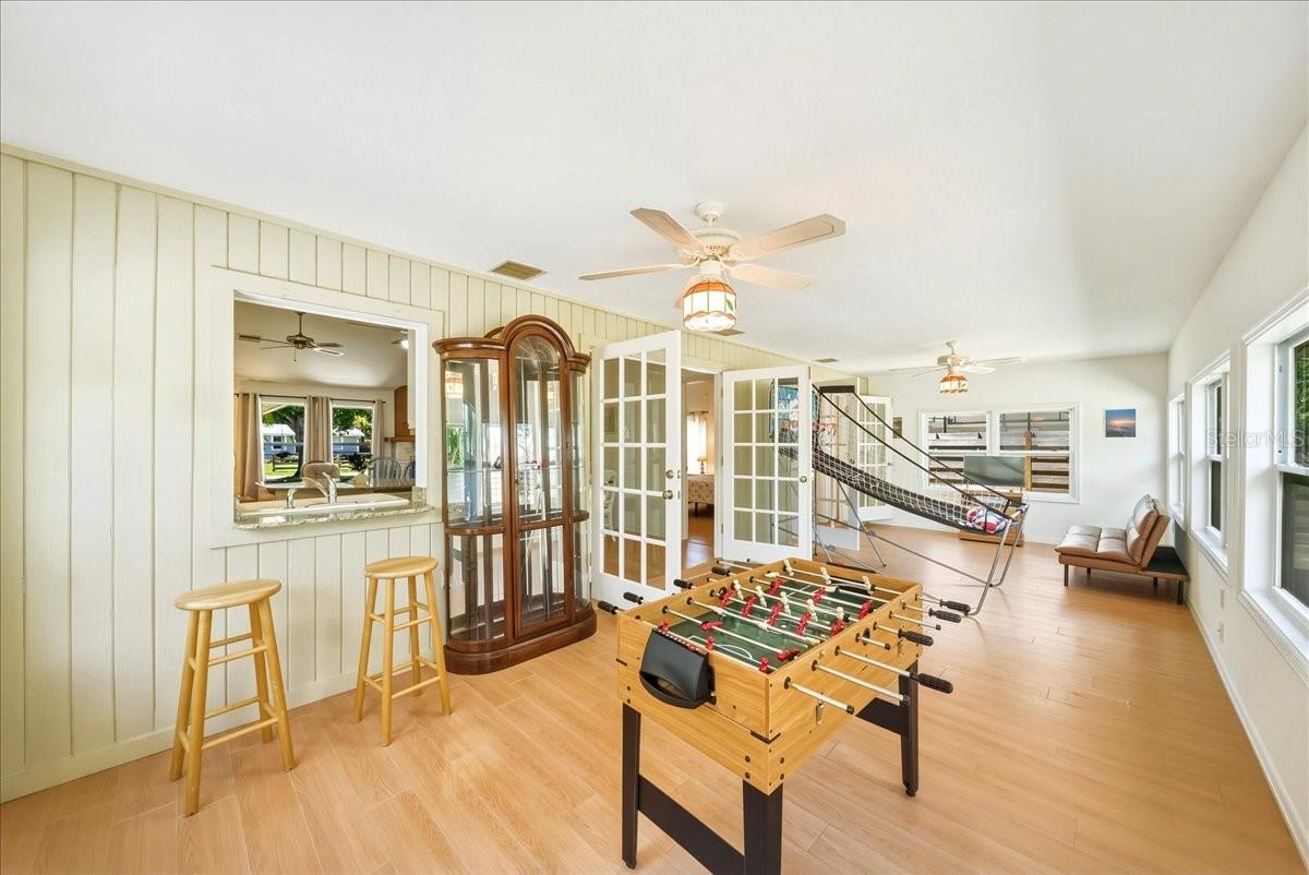 5639 BLOUNT AVE, SARASOTA, FL, 34231