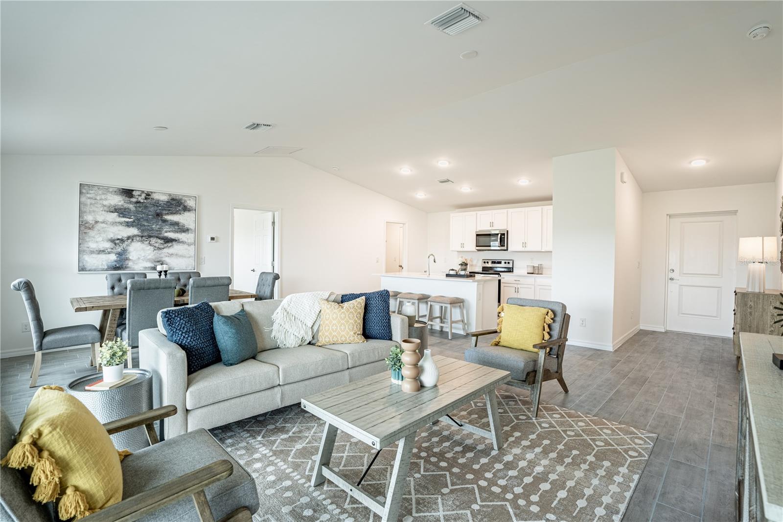 12323 APPLEBERG CIR, PORT CHARLOTTE, FL, 33981