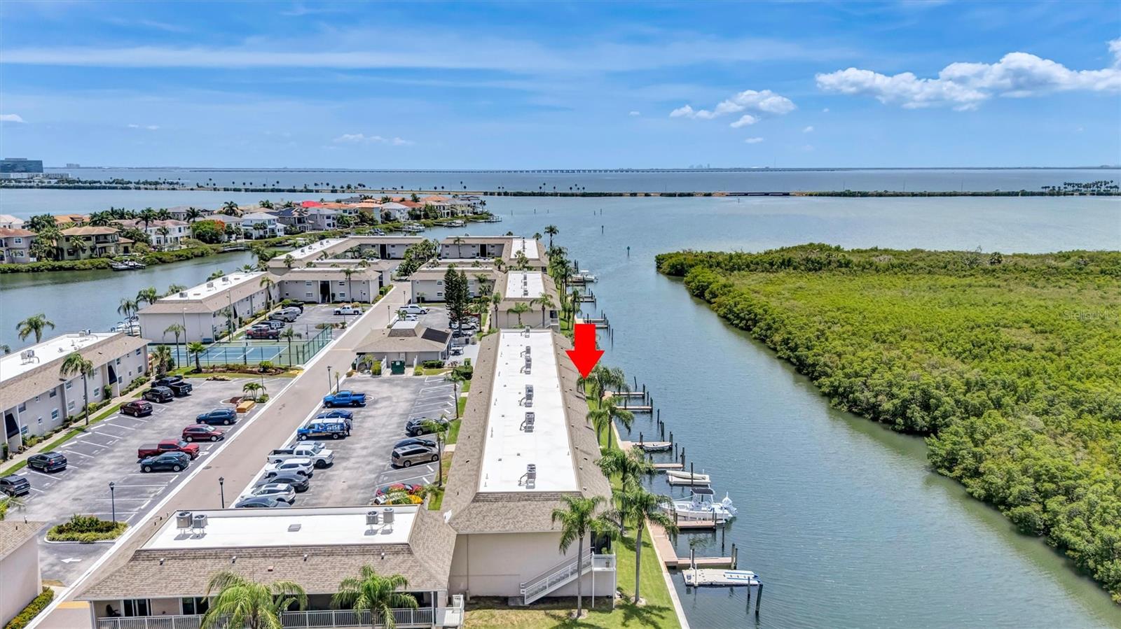 8817 BAY POINTE DR #107, TAMPA, FL, 33615